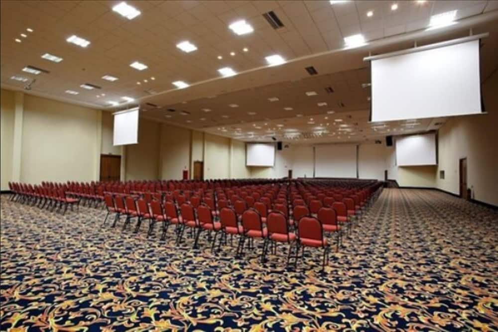 Taua Hotel Атибая Экстерьер фото
