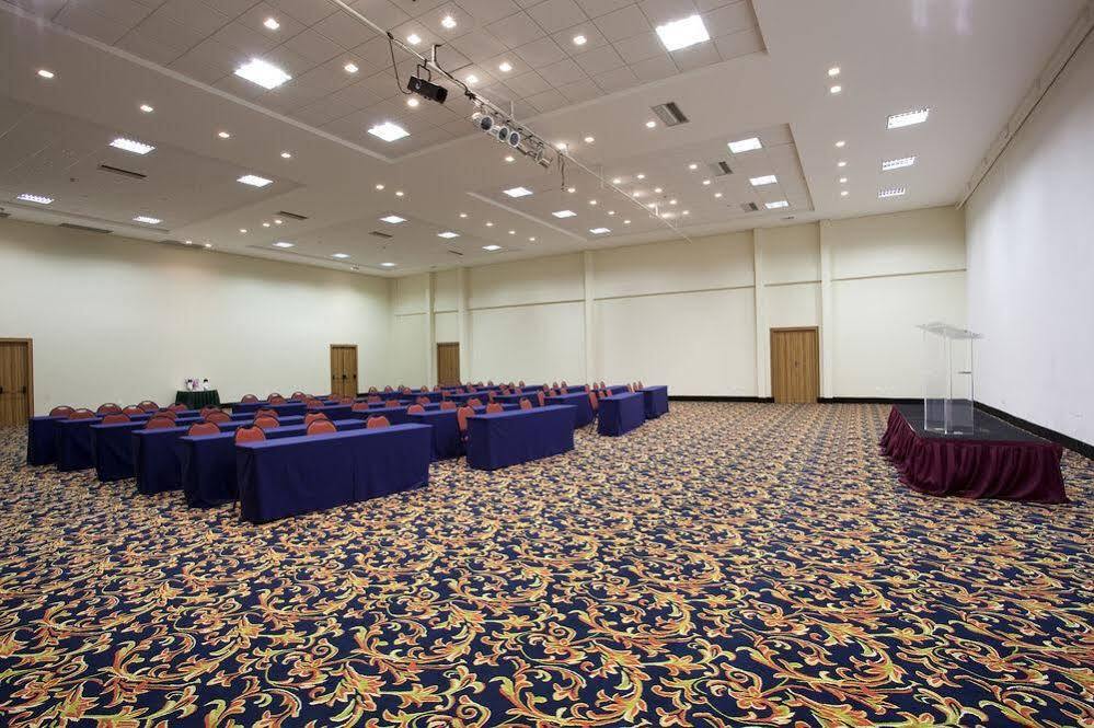 Taua Hotel Атибая Экстерьер фото